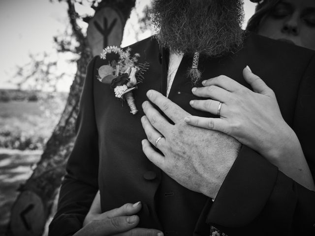 Le mariage de Goeric et Laura à Rânes, Orne 45