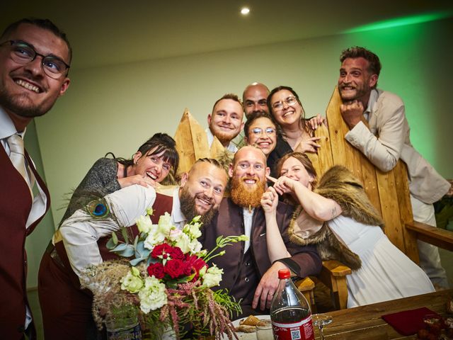 Le mariage de Goeric et Laura à Rânes, Orne 54
