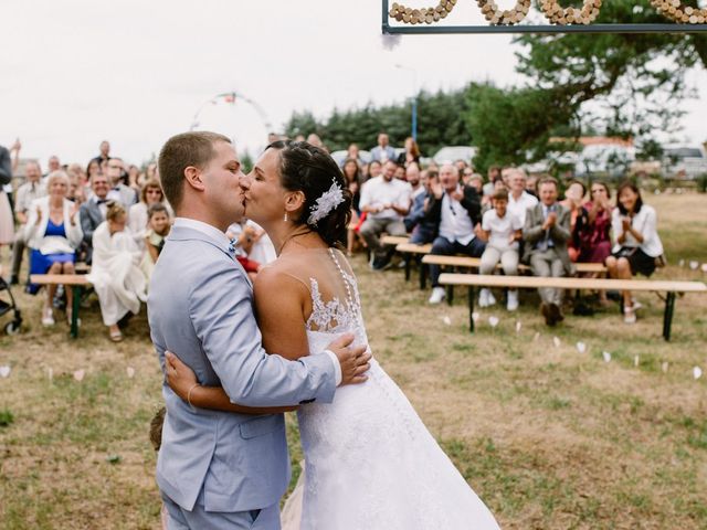 Le mariage de Laurent et Florianne à Saint-Romain-de-Lerps, Ardèche 41