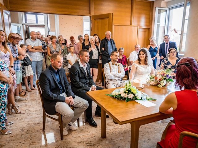 Le mariage de René et Océane à Bibiche, Moselle 6