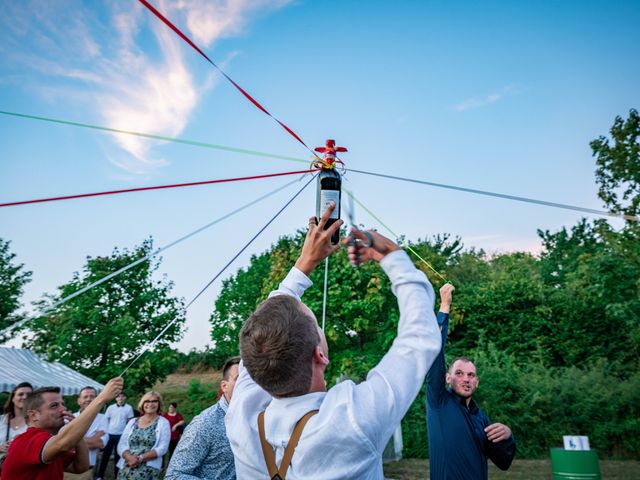 Le mariage de René et Océane à Bibiche, Moselle 33