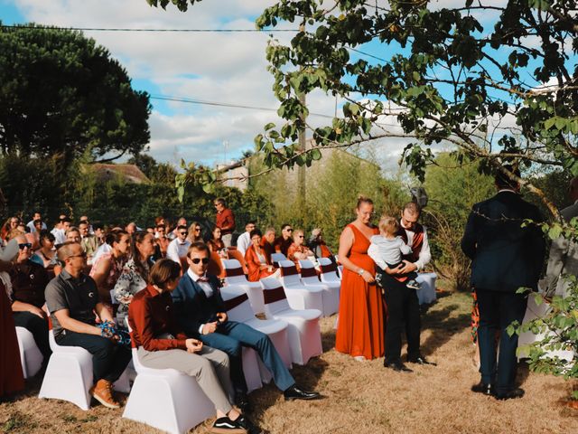 Le mariage de Axel et Elodie à Rétaud, Charente Maritime 35