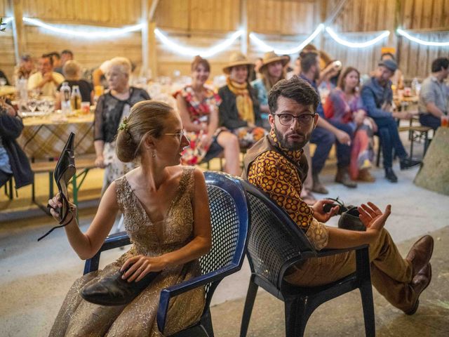 Le mariage de Violette et Théodore à Marigné-Laillé, Sarthe 3