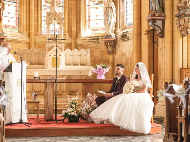 Le mariage de Emeric et Justine à Charleville-Mézières, Ardennes 16