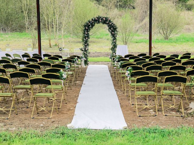 Le mariage de Axel et Marie à Merey, Eure 62