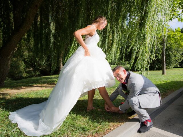 Le mariage de Damien et Marie à Chasseneuil-du-Poitou, Vienne 13