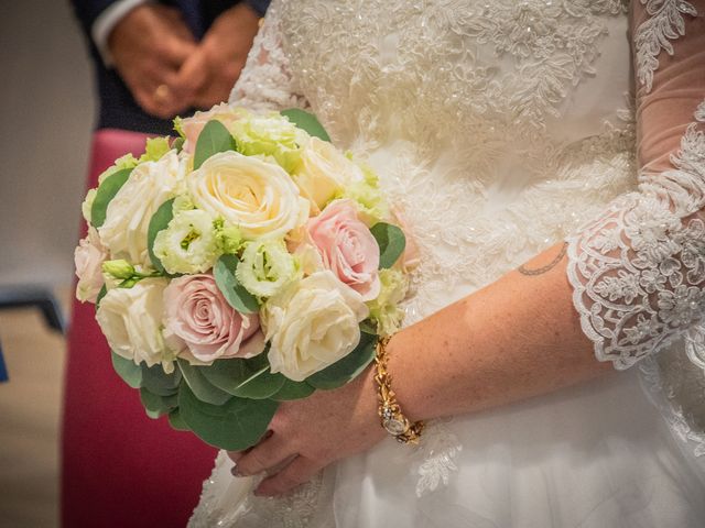 Le mariage de Tony et Aurore à Marseillan, Hérault 23