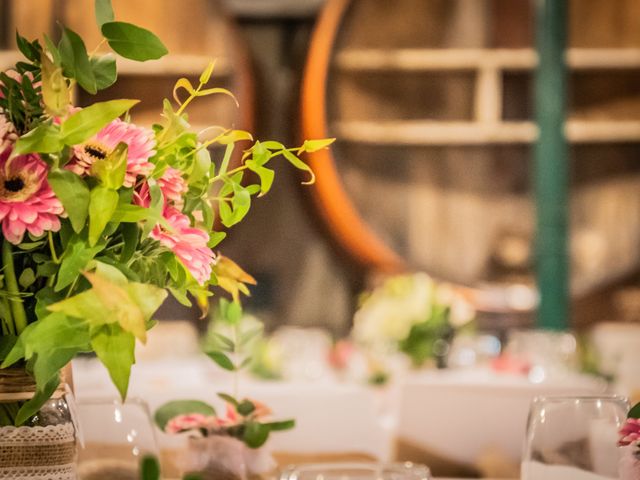 Le mariage de Tony et Aurore à Marseillan, Hérault 38