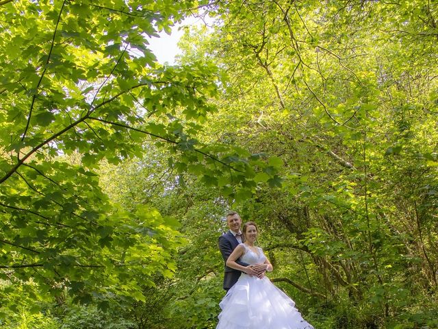 Le mariage de Jean-Christophe et Angélique à La Roche-Maurice, Finistère 12