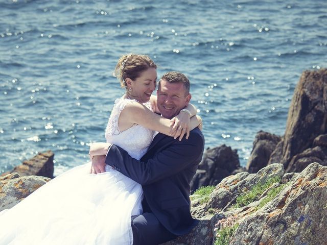 Le mariage de Jean-Christophe et Angélique à La Roche-Maurice, Finistère 15