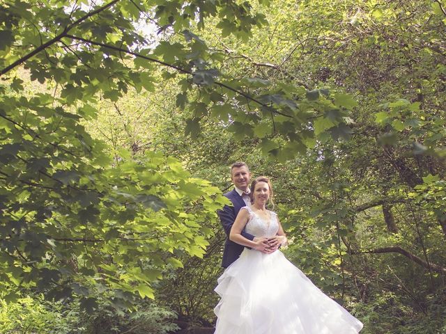 Le mariage de Jean-Christophe et Angélique à La Roche-Maurice, Finistère 20