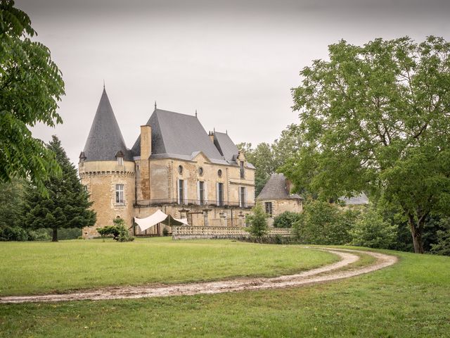 Le mariage de Anna et Pauline à Cours-de-Pile, Dordogne 1
