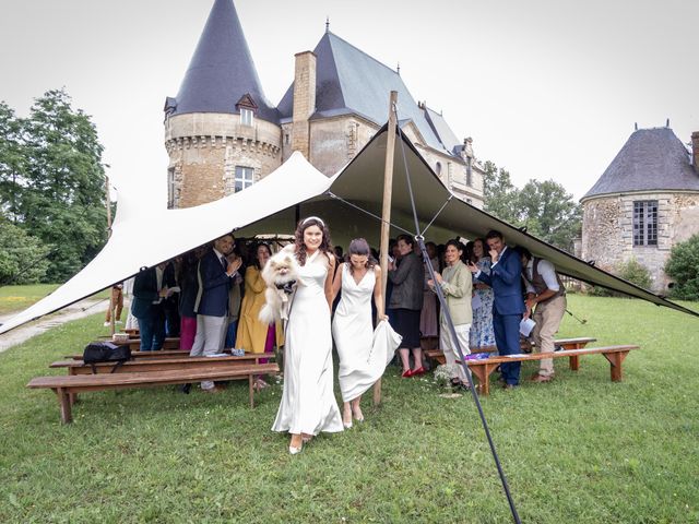 Le mariage de Anna et Pauline à Cours-de-Pile, Dordogne 10