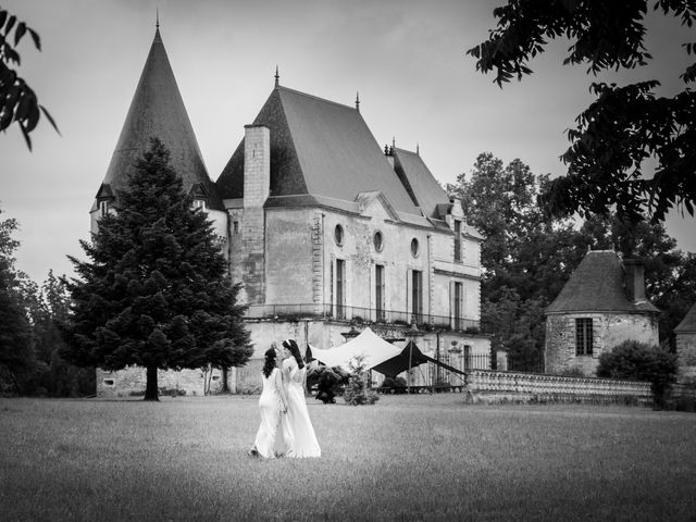 Le mariage de Anna et Pauline à Cours-de-Pile, Dordogne 18