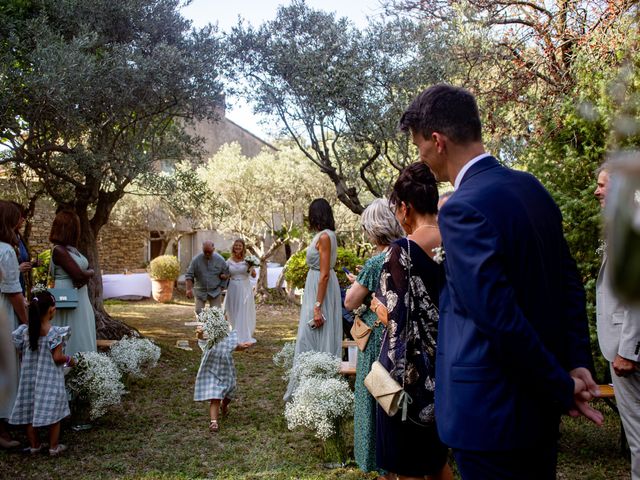 Le mariage de Sébastien et Pauline à Lagnes, Vaucluse 8
