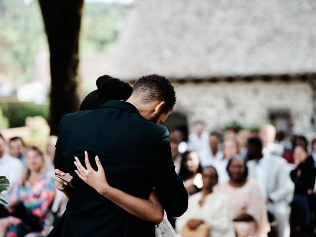 Le mariage de Kévin et Eloïse à Polminhac, Cantal 12