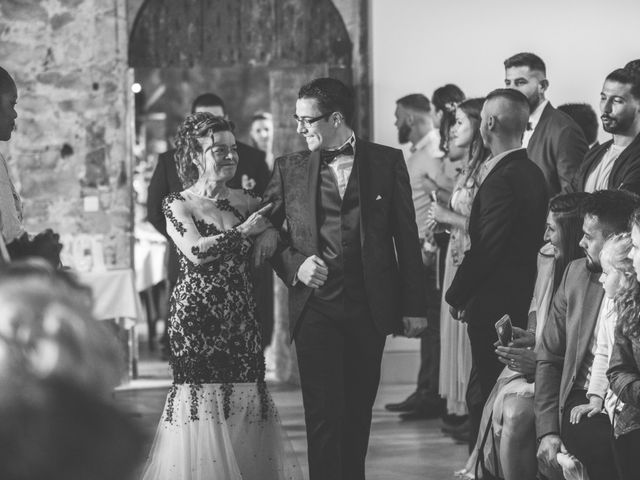 Le mariage de Valentin et Marine à Millery, Rhône 11