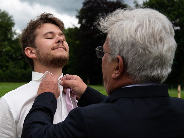 Le mariage de Thomas et Hélène à Rouxmesnil-Bouteilles, Seine-Maritime 12