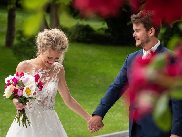 Le mariage de Thomas et Hélène à Rouxmesnil-Bouteilles, Seine-Maritime 28