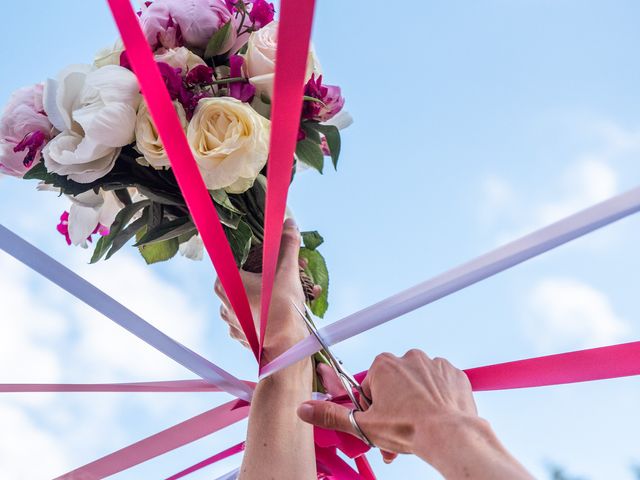 Le mariage de Thomas et Hélène à Rouxmesnil-Bouteilles, Seine-Maritime 76