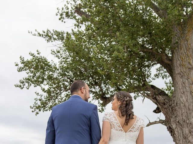 Le mariage de Elizabeth et Sébastien à Ginestas, Aude 7