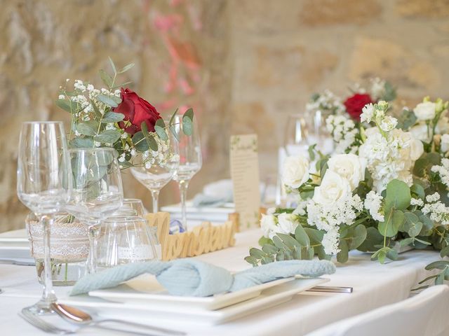 Le mariage de Elizabeth et Sébastien à Ginestas, Aude 13