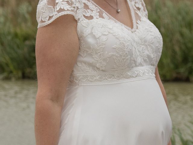 Le mariage de Elizabeth et Sébastien à Ginestas, Aude 2