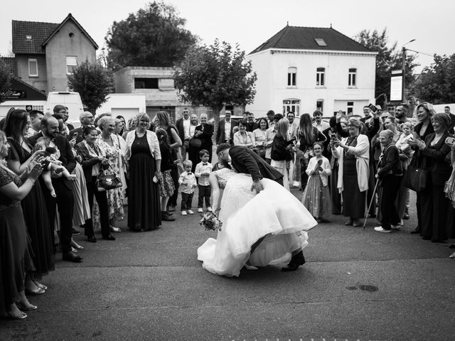 Le mariage de Eloïse et Théo à Avion, Pas-de-Calais 19