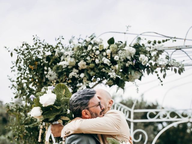 Le mariage de Cédric et Franck à Lussan, Gard 11