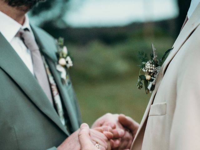 Le mariage de Cédric et Franck à Lussan, Gard 17