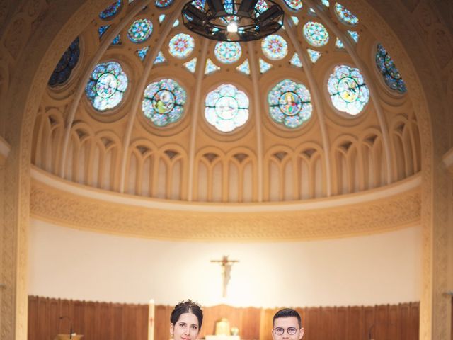 Le mariage de Maxime et Clotilde à Épinouze, Drôme 9