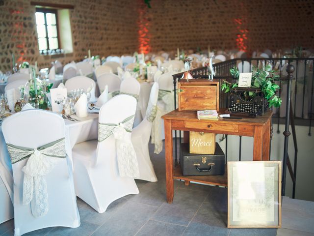 Le mariage de Maxime et Clotilde à Épinouze, Drôme 13