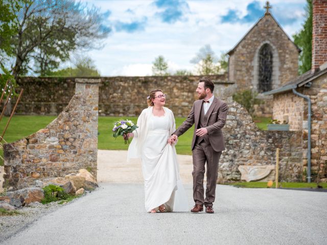 Le mariage de Vincent et Camille à Mézières-sur-Couesnon, Ille et Vilaine 33