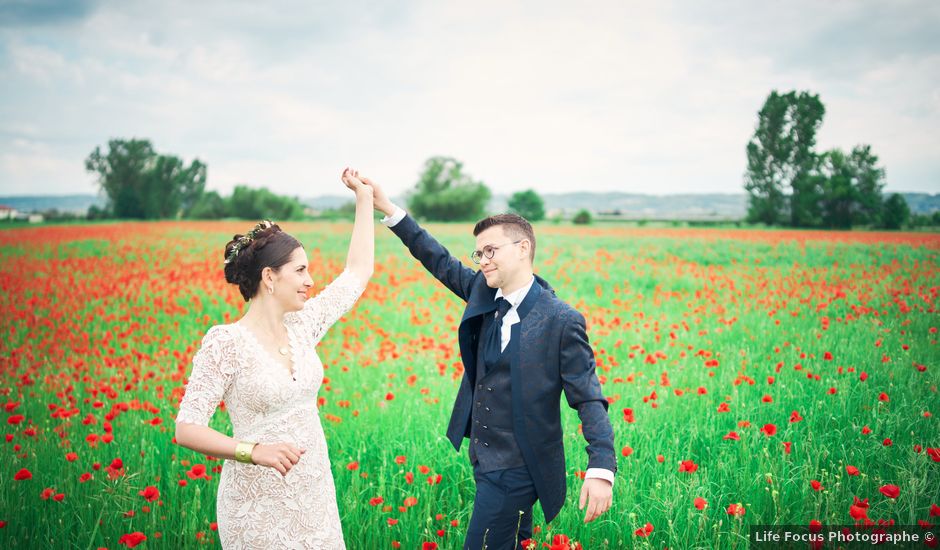 Le mariage de Maxime et Clotilde à Épinouze, Drôme
