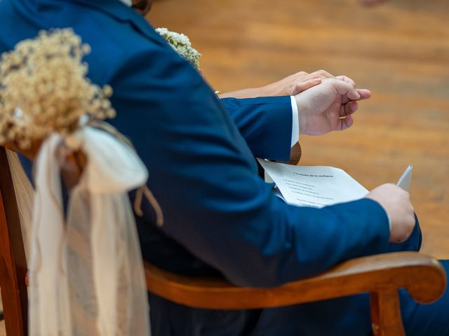 Le mariage de Arthur et Mathilde à Nîmes, Gard 2