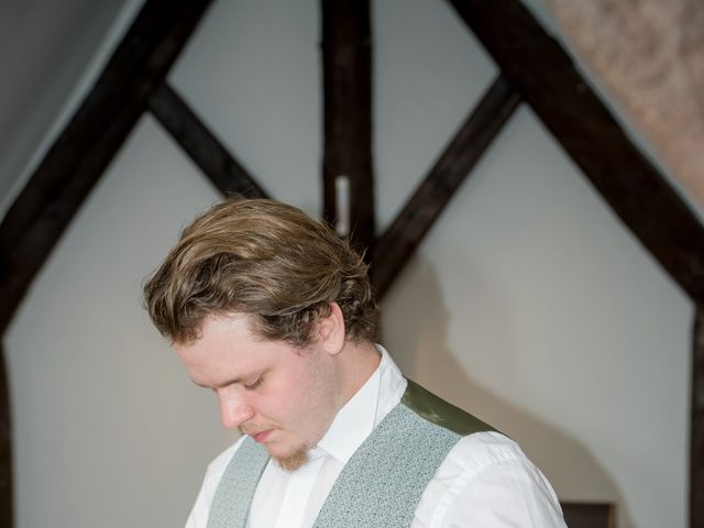Le mariage de Lucas et Sarah à Toutainville, Eure 32
