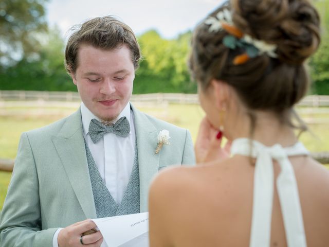 Le mariage de Lucas et Sarah à Toutainville, Eure 65