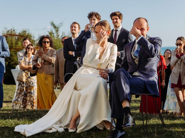 Le mariage de Charles et Mara à Granville, Manche 22