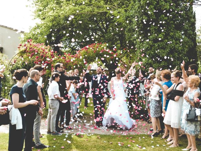 Le mariage de Sébastien et Flora à Bruges, Gironde 11