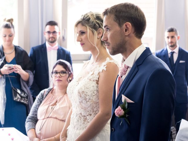 Le mariage de Julien et Mélanie à Ranchot, Jura 14