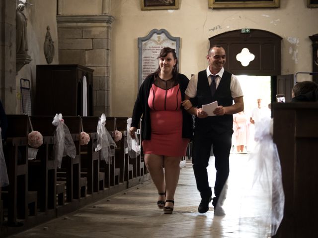 Le mariage de Julien et Mélanie à Ranchot, Jura 32