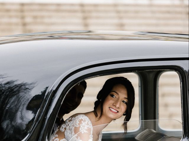 Le mariage de Housseine et Margaux à Salt-en-Donzy, Loire 24