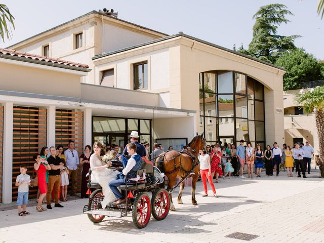 Le mariage de Michaël et Justine à Montélier, Drôme 33