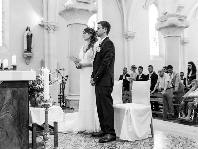 Le mariage de Michaël et Justine à Montélier, Drôme 37