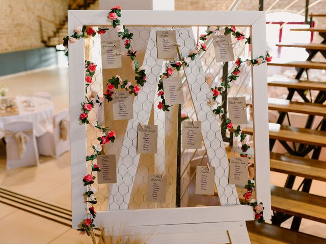 Le mariage de Michaël et Justine à Montélier, Drôme 60