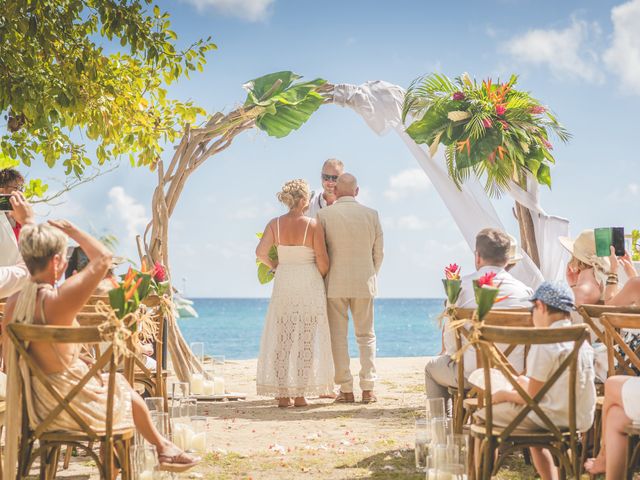 Le mariage de Johan et Sabrina à Sainte-Luce, Martinique 18