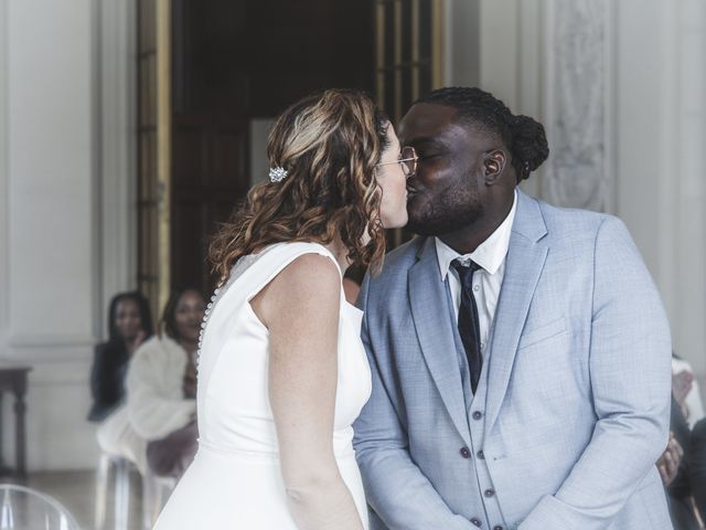 Le mariage de Julien et Alison à Reims, Marne 7