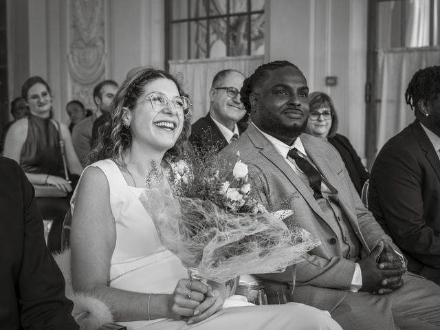Le mariage de Julien et Alison à Reims, Marne 9