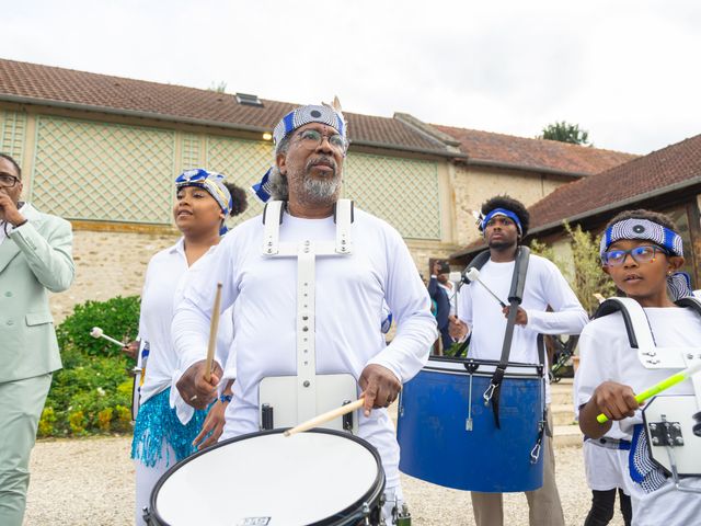 Le mariage de William et Sarah à Aincourt, Val-d'Oise 5