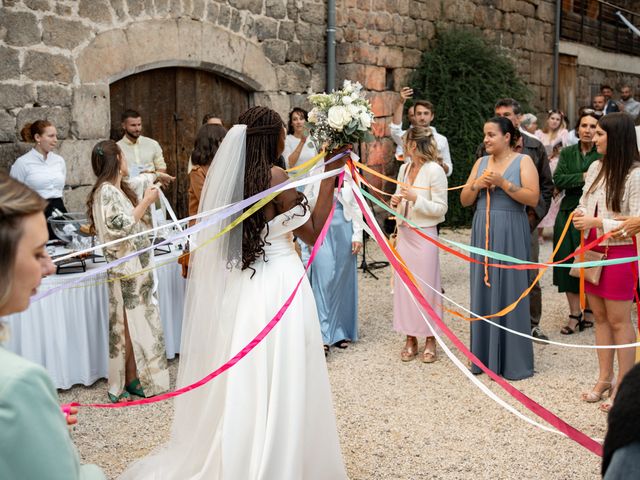 Le mariage de Aurélien et Darline à Lalouvesc, Ardèche 19